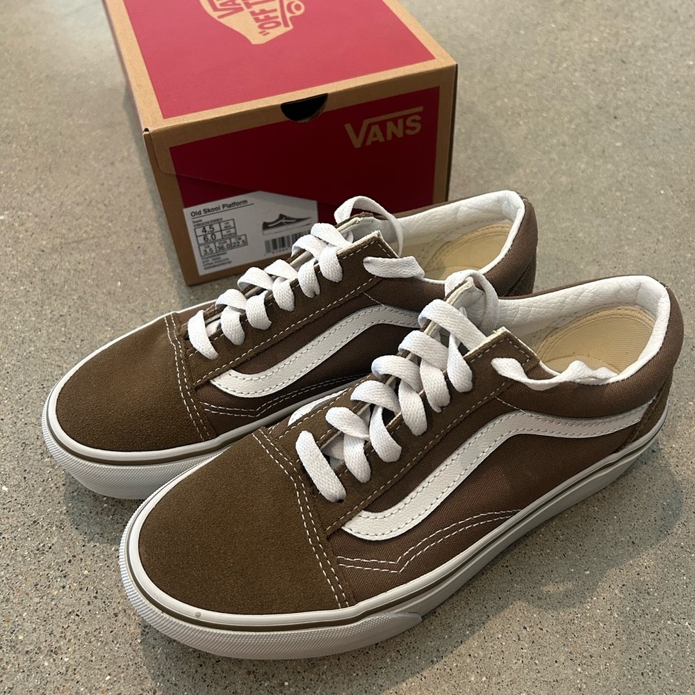 VANS Old Skool Platform in Sepia
